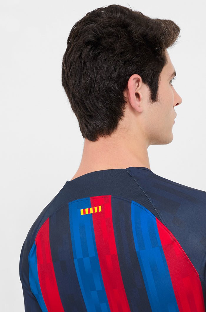 NIKE FC Barcelona Men's Home T-Shirt & Short for La Liga Matches in the 22/23 season. - BELLEZA'S - NIKE FC Barcelona Men's Home T-Shirt & Short for La Liga Matches in the 22/23 season. - JERSEY - CD0699-100